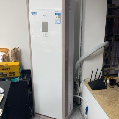 美的冷靜星KFR-72LW/BP2DN8Y-PA401(3) 新能效變頻空調 智能冷暖，守護客廳健康與舒適